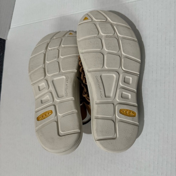 Keen Women's UNEEK Premium Leather Slide Brown Woven Slip-On Shoes 6 - Picture 7 of 12